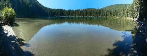 Deadman Lake on Goat Mountain in the Mt St Helens National Volcanic Area